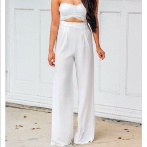 Bella and Bloom Boutique:White Jumpsuit